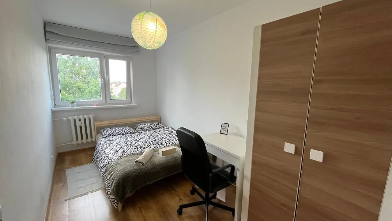 Cozy Room - Nice View Warsaw Poland